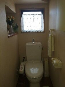 毛塚様トイレ既存