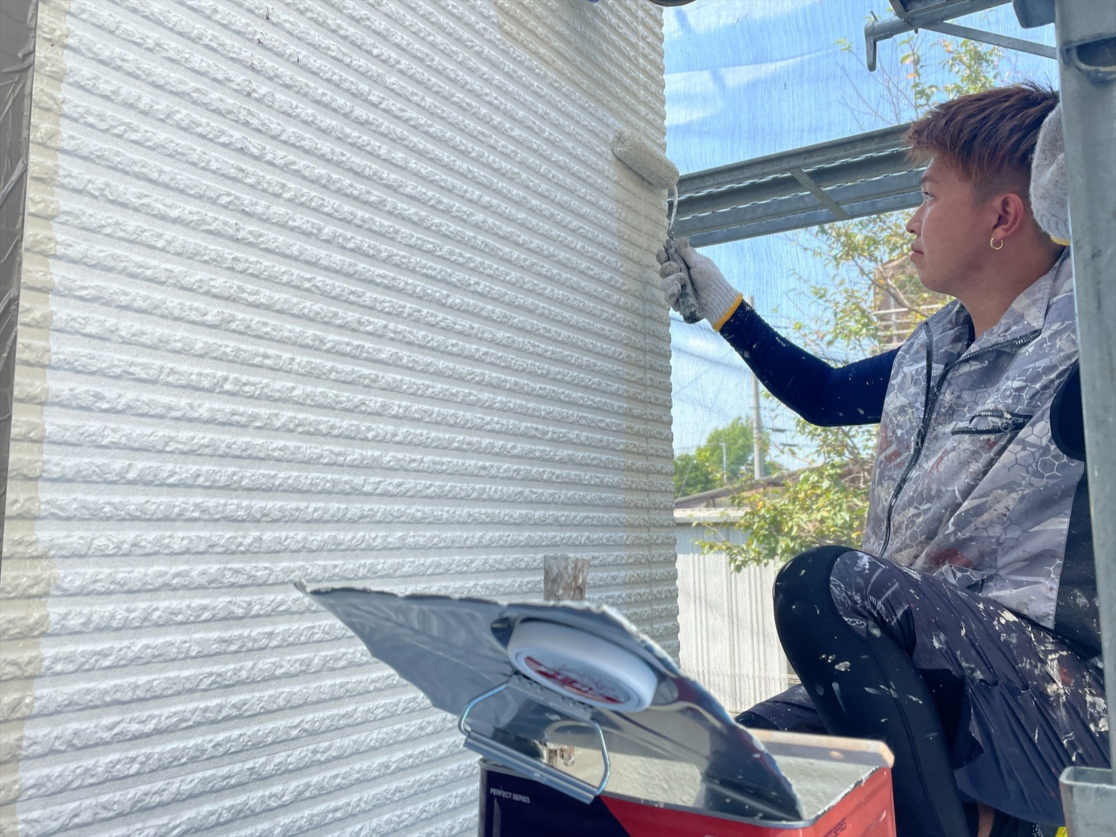🏠✨ 加須市の補助金を賢く活用して、外壁と屋根をリフレッシュ...