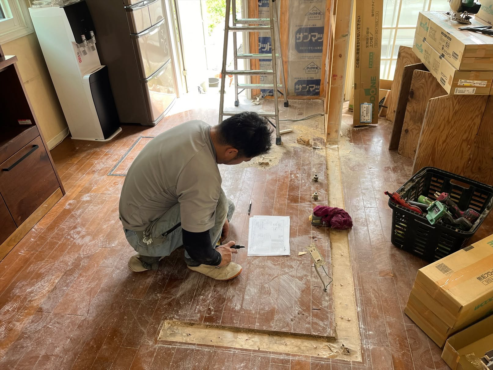 🎉 新たな生活空間が誕生しました！システムキッチンの交換と共...