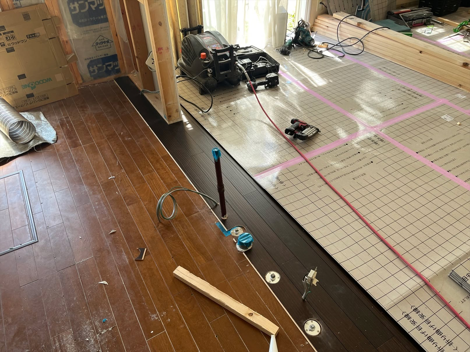 🎉 新たな生活空間が誕生しました！システムキッチンの交換と共...
