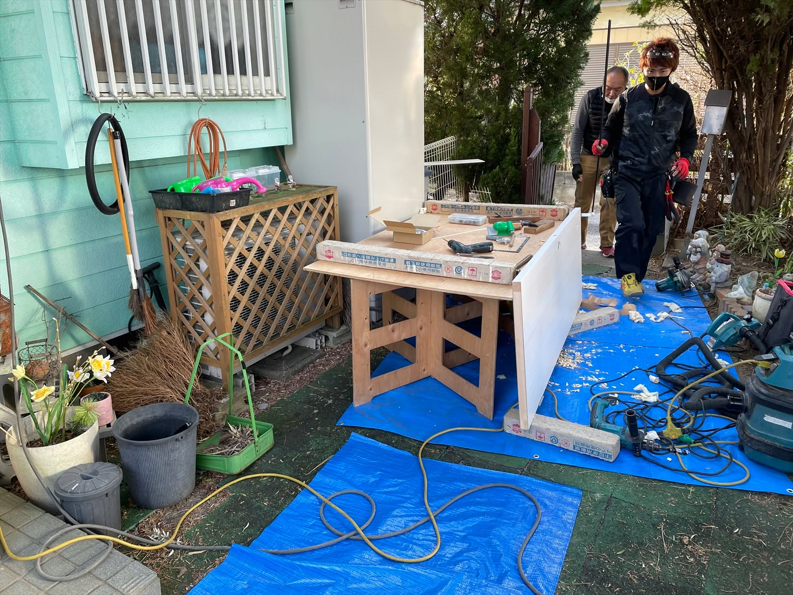 🔧🌟 【加須市での玄関戸交換】必要な時期が到来した皆様へ朗報...