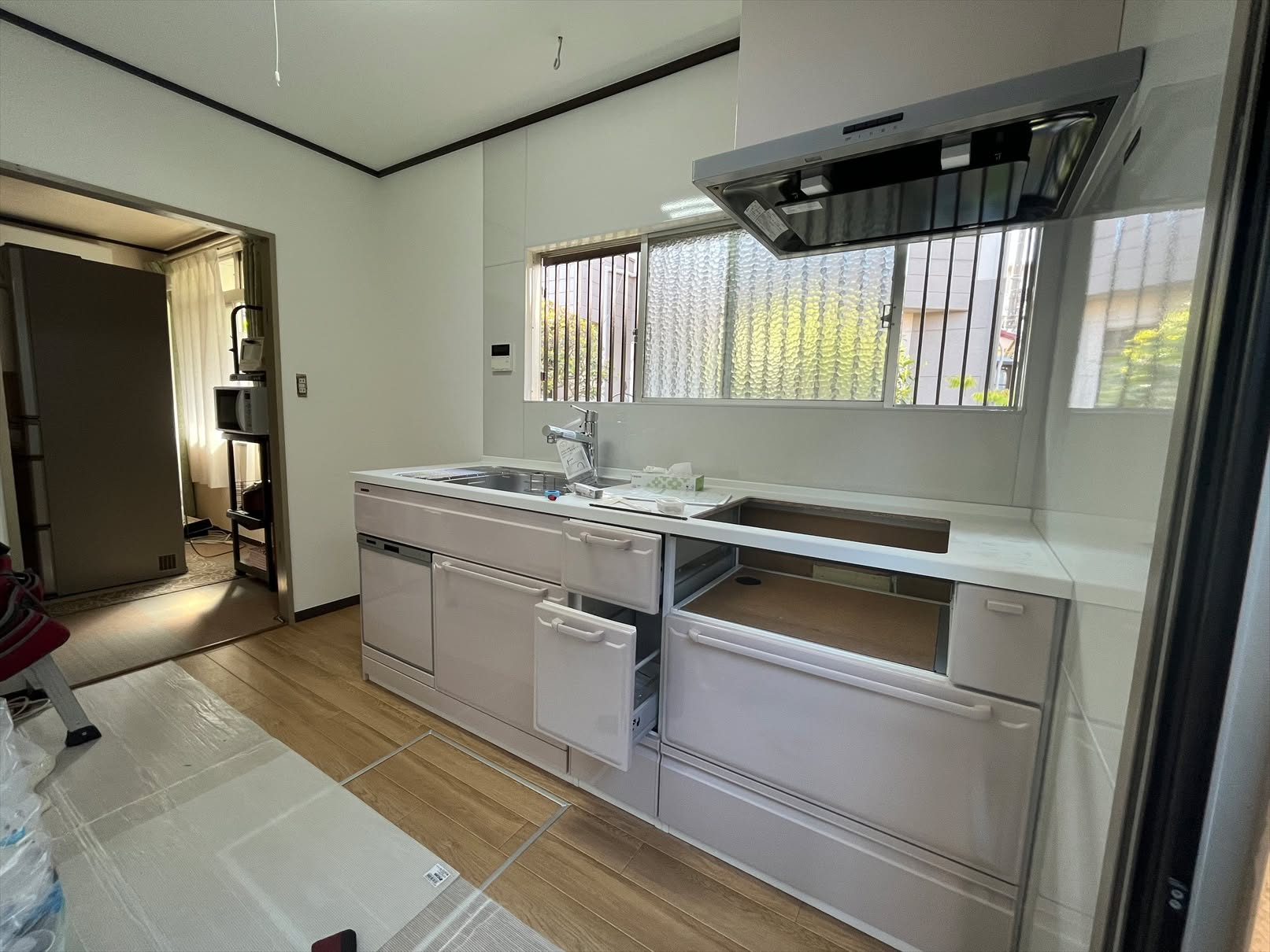 🏡✨ 家の心臓部と言われるキッチンを、もっと素敵に変えてみま...