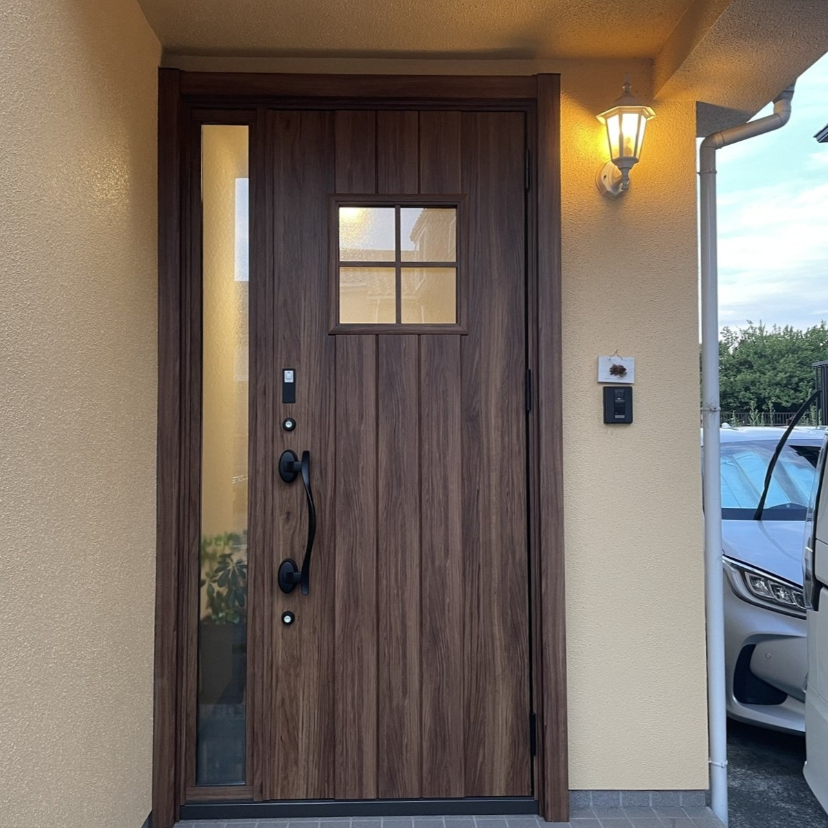 「玄関戸の音が少し気になる...？」そんなお悩みの方に朗報で...