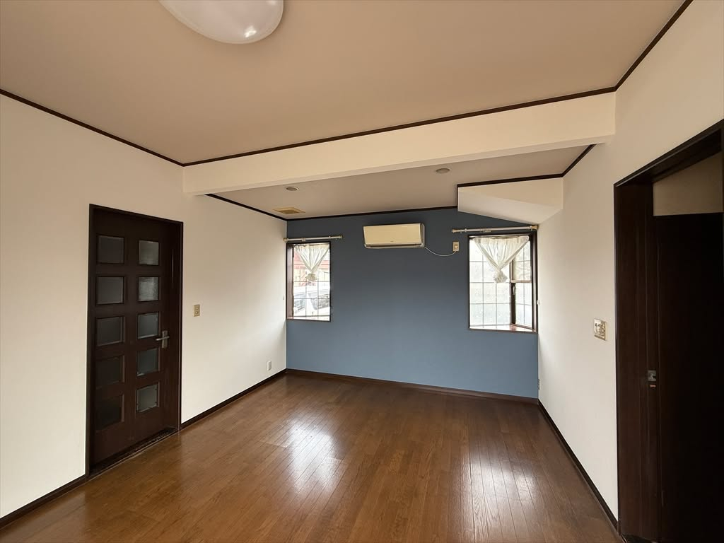 加須市で素晴らしいリフォームをご紹介✨リビングの6畳スペース...