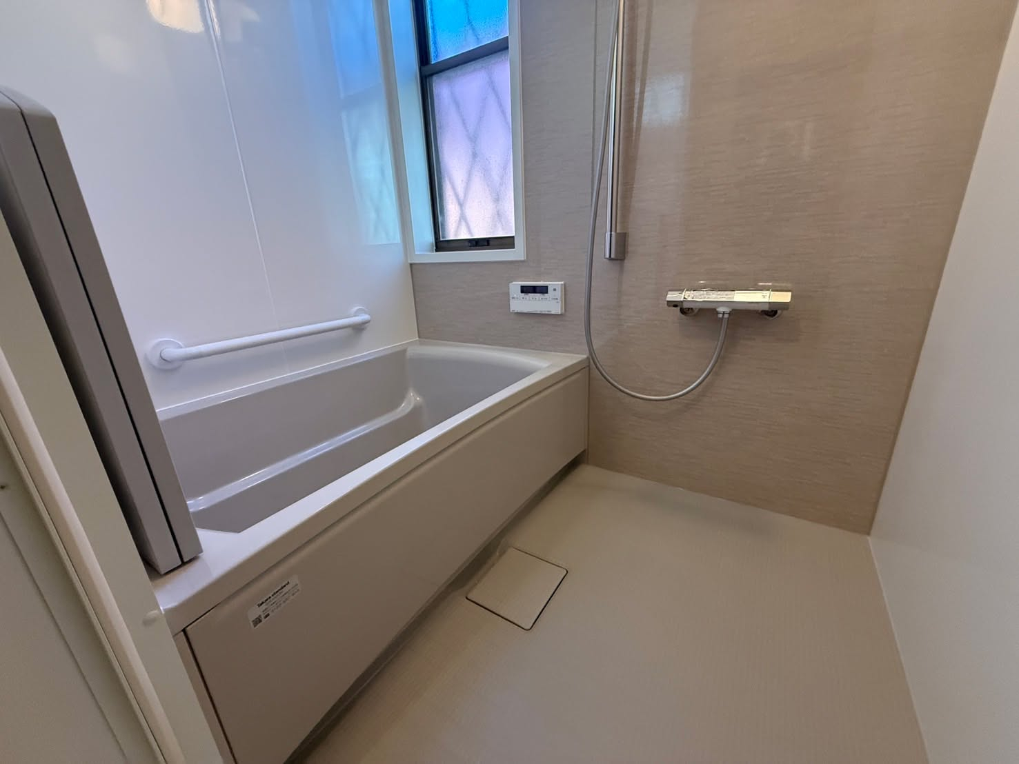 築40年のお住まい、加須市で素敵なお風呂に生まれ変わりました...