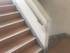 1階中から2階へ