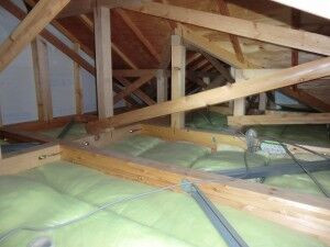 草加市清水様屋根裏工事 (3)